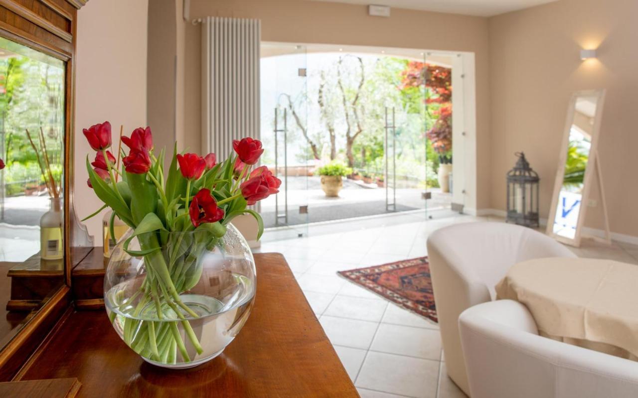 Hotel La Gardenia & Villa Oleandra Limone sul Garda Dış mekan fotoğraf